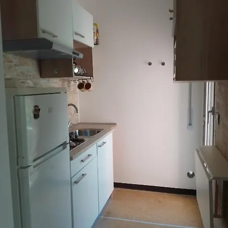 Vicino Iclas * ראפאלו