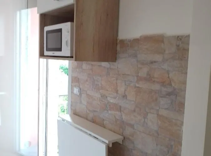 Apartman Vicino Iclas *